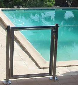 Barriere de piscine en verre trempé fabrication française sur mesure